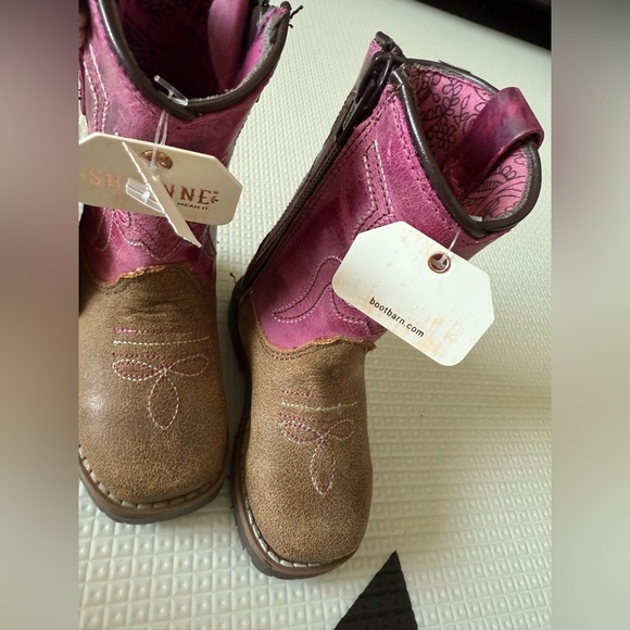 Shyanne|NWT,Brown & pink toddler leather boots, ,cowgirl western style•••!Size 3 - Picture 7 of 13